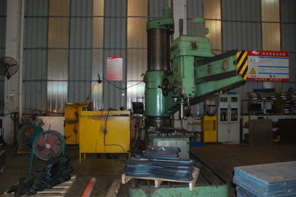 Säulenbohrmaschine